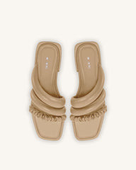 Jada Flat Mule - Cane sugar