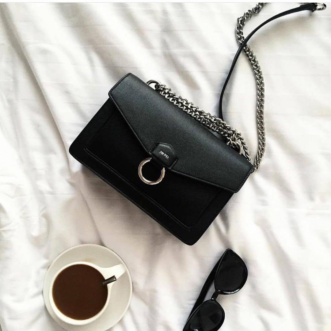 The Envelope Silver Chain Crossbody Bag - Black